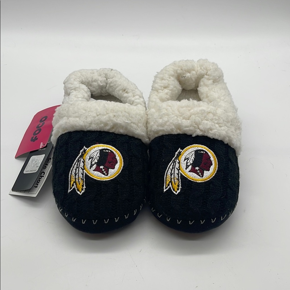 Washington Redskins Women’s Slippers FOCO